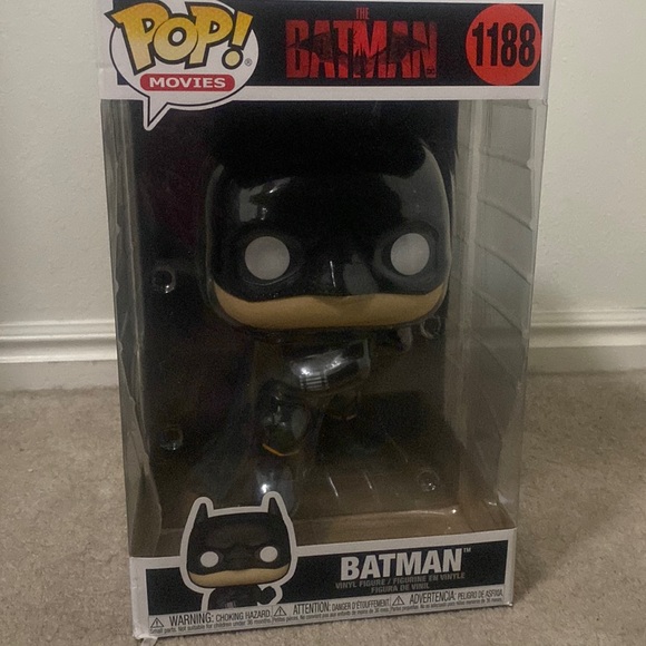 Funko Pop! Batman 10 Inch Jumbo #1188 - Picture 1 of 3